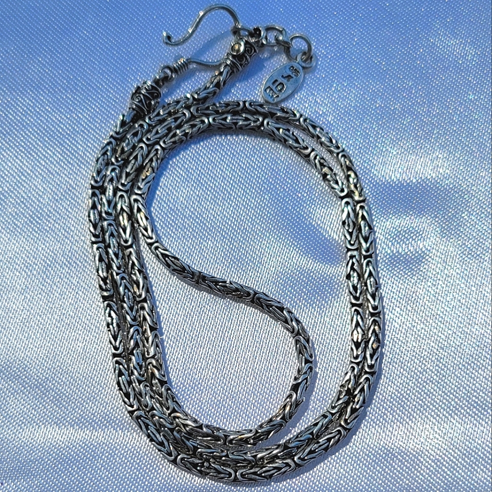Robert Manse Bali Design 925 & 18K  necklace 20" Total Length
